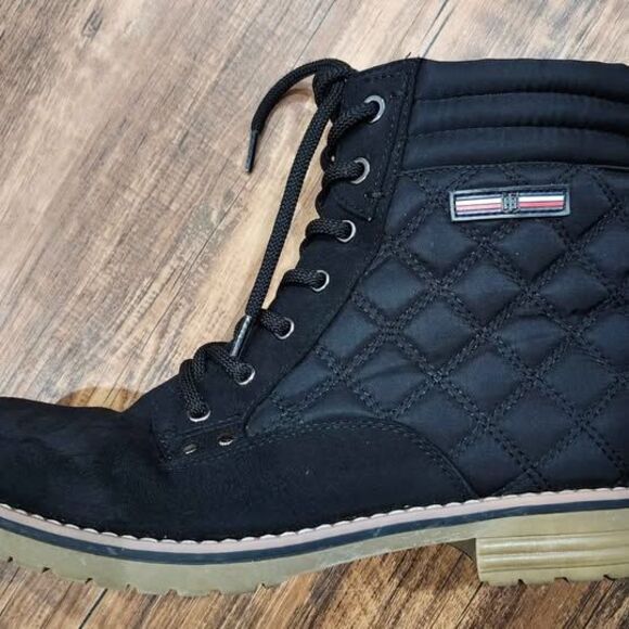 Tommy Hilfiger Onella boots- size 8-1/2 - Picture 1 of 5